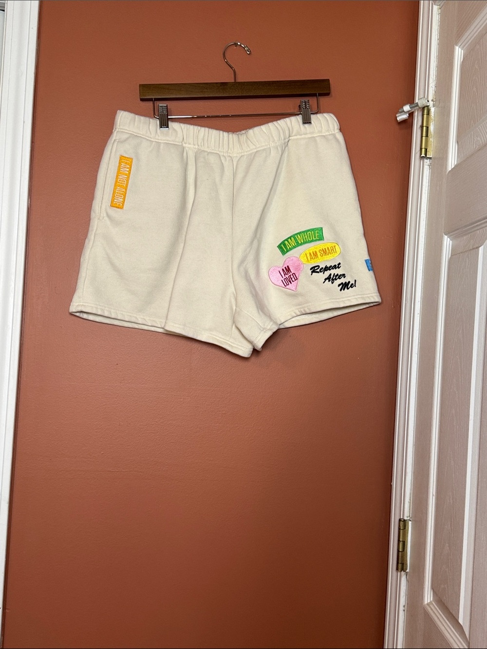 SEE THE WAY I SEE Patch-Detail Women's Fleece Shorts